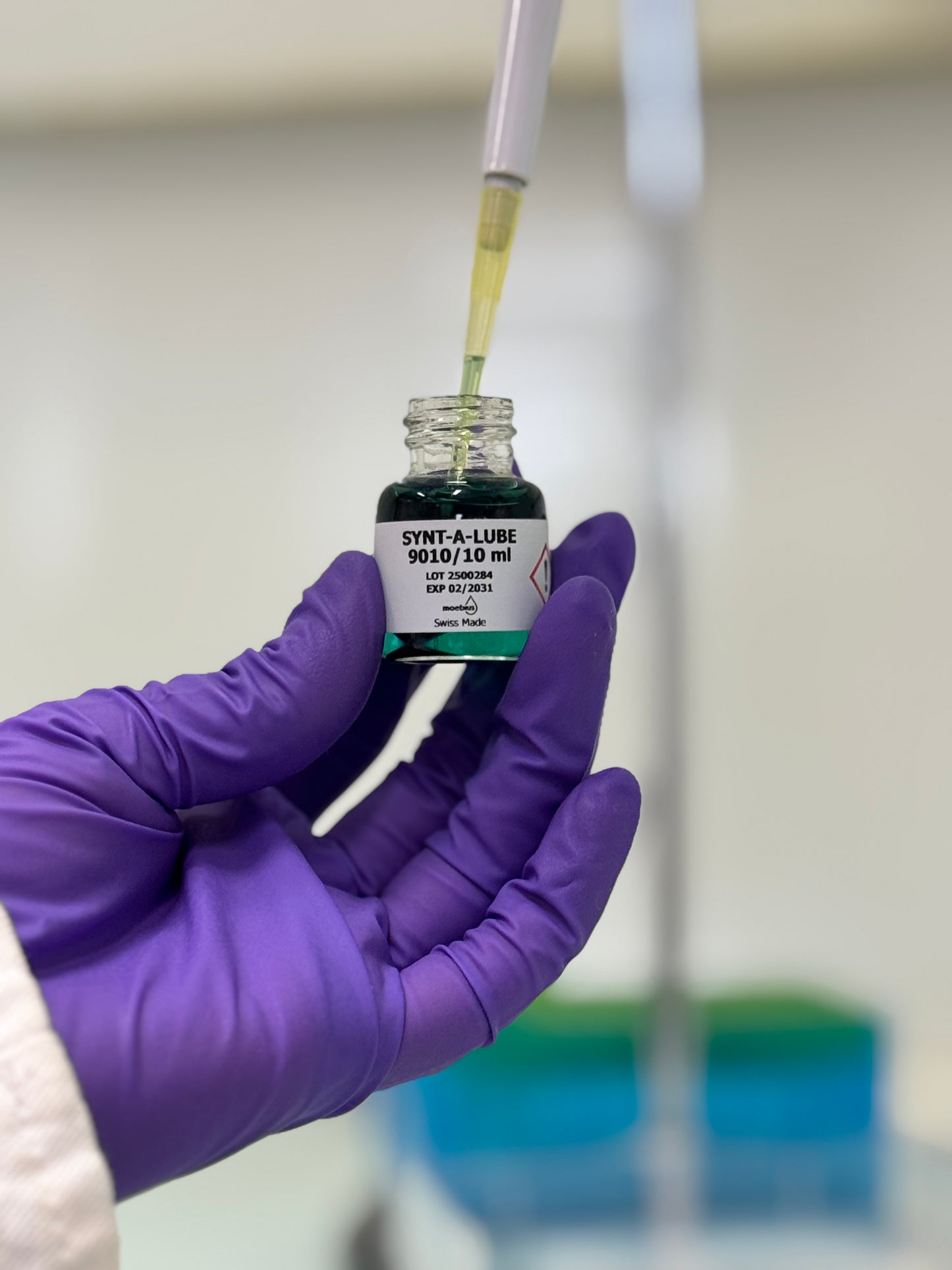 Complete Starter Watch Oil Kit : Moebius 9010 + 9104 (HP1300) + Molykote DX